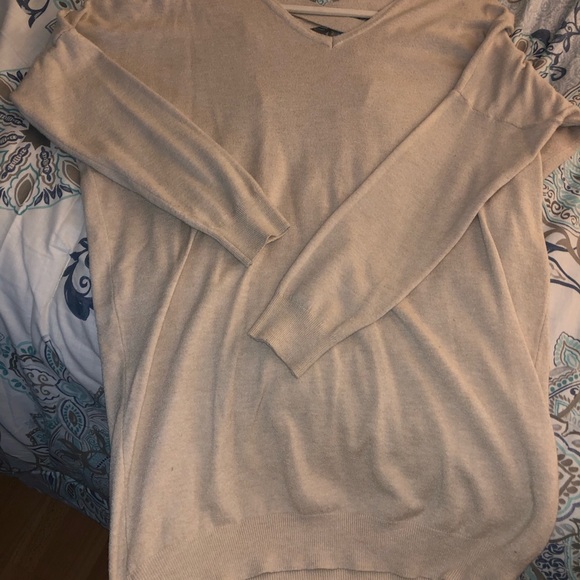 Dreamers Sweater - Picture 5 of 7